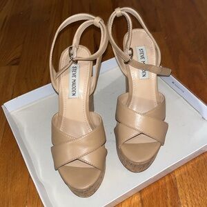 Steve Madden Mel Natural Wedges